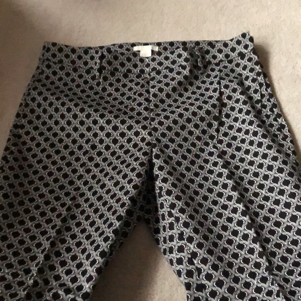 H&M patterned pants! - Picture 3 of 6